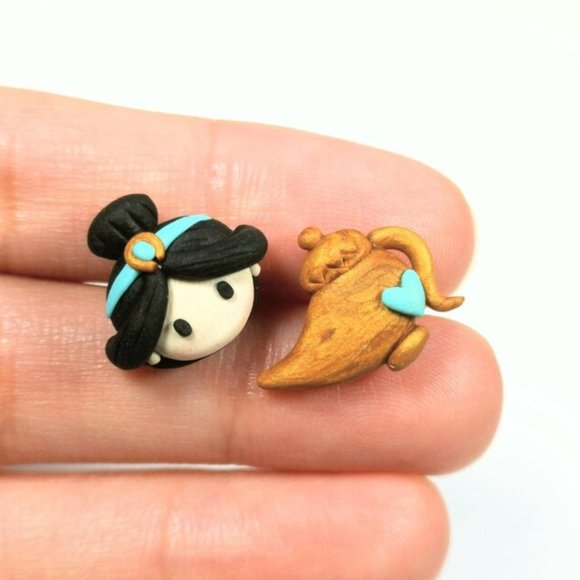 Disney Princess Jasmine Tsum Tsum Earrings Handmade Polymer Clay - Picture 1 of 1